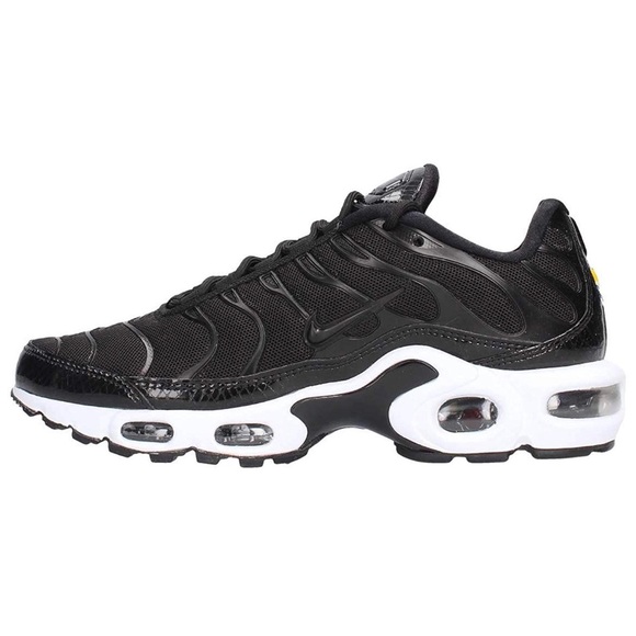 air max plus tn se black and white air max plus tn se black and white